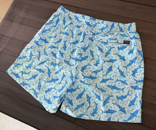 Chubbies Casual Swimming Shorts | Shark Water Hammerhead Blue Trunks | 5.5 Inseam